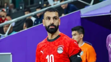 محمد صلاح يتلقى دعمًا حاسمًا من ثلاثي الأهلي في صراعه مع آرني سلوت وليفربول 1